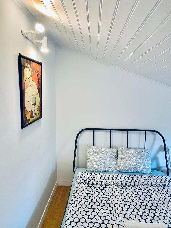 Restelo House Shared Appartment Algés Buitenkant foto