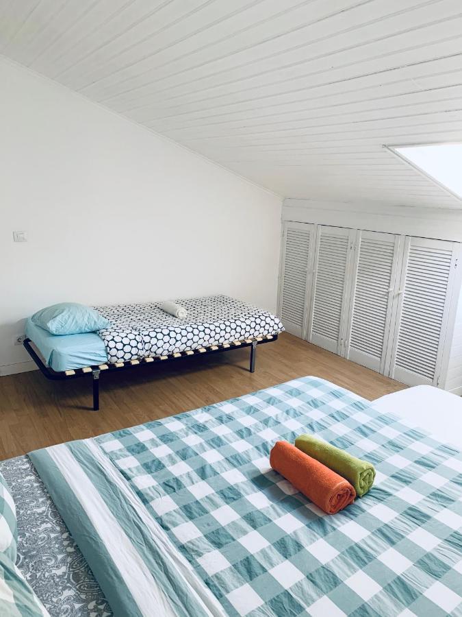 Restelo House Shared Appartment Algés Buitenkant foto