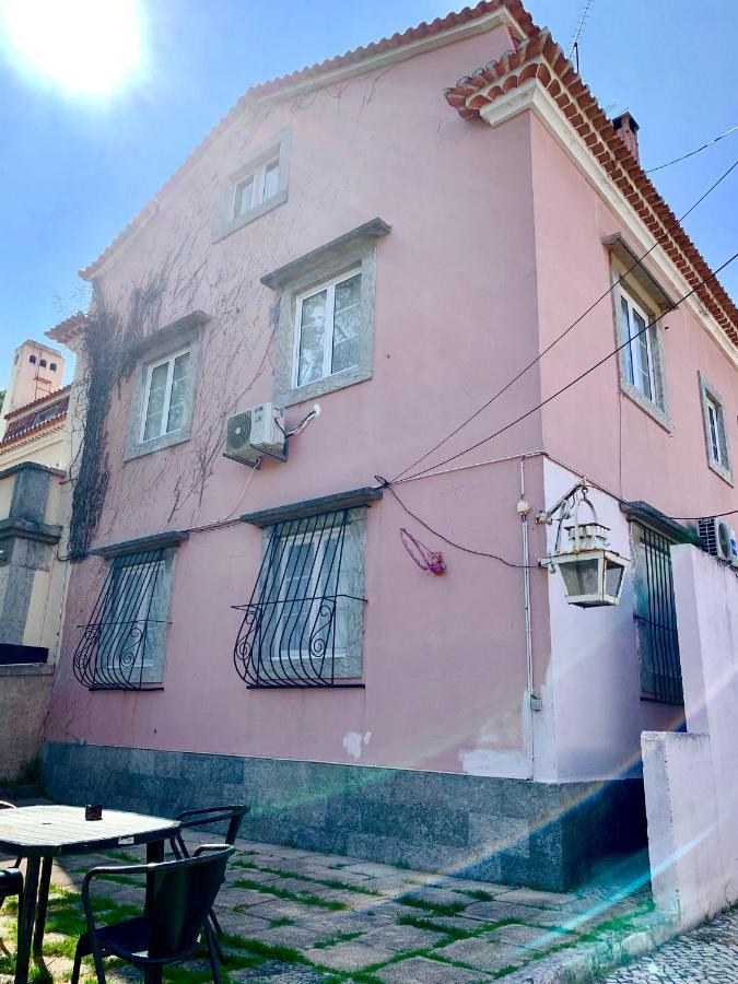 Restelo House Shared Appartment Algés Buitenkant foto
