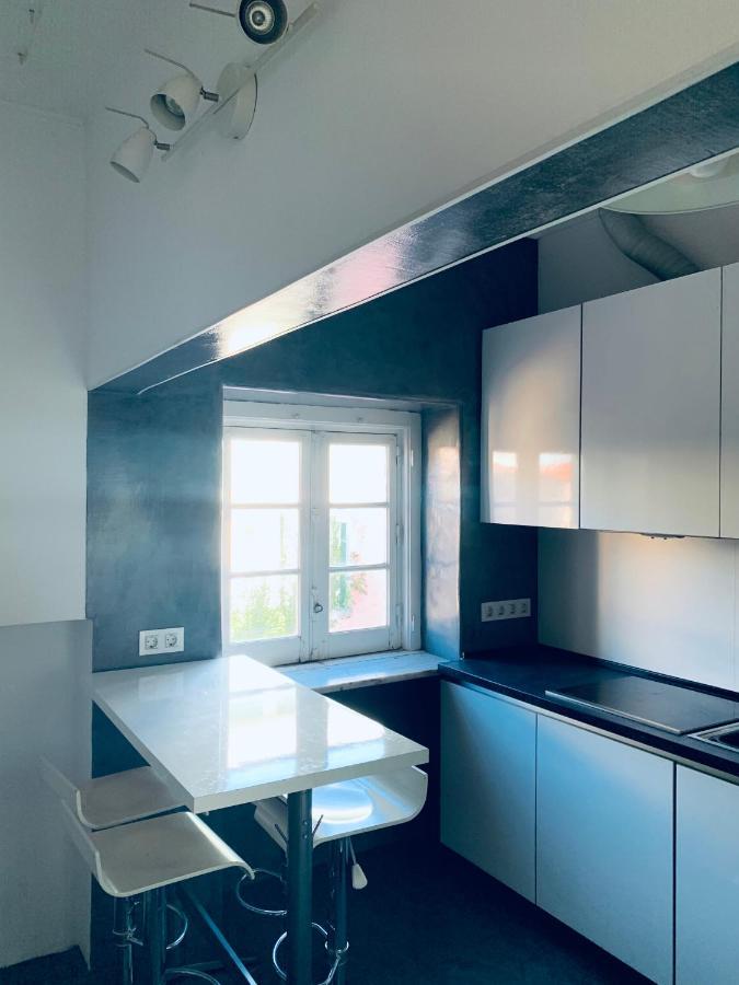 Restelo House Shared Appartment Algés Buitenkant foto